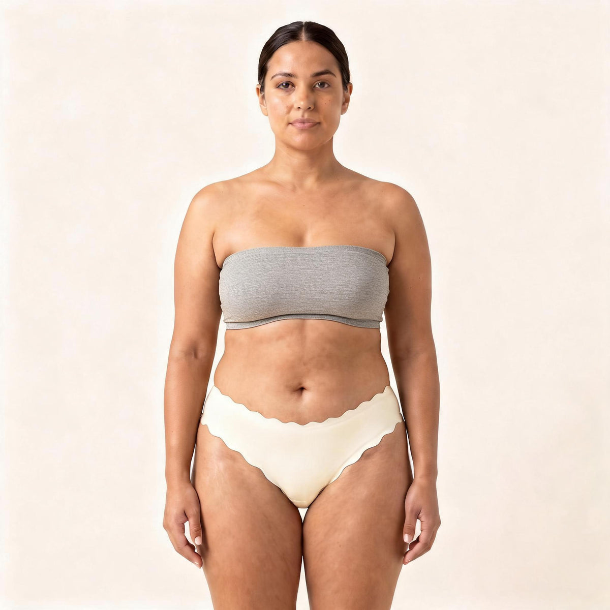 Everyday Seamless Thong in white