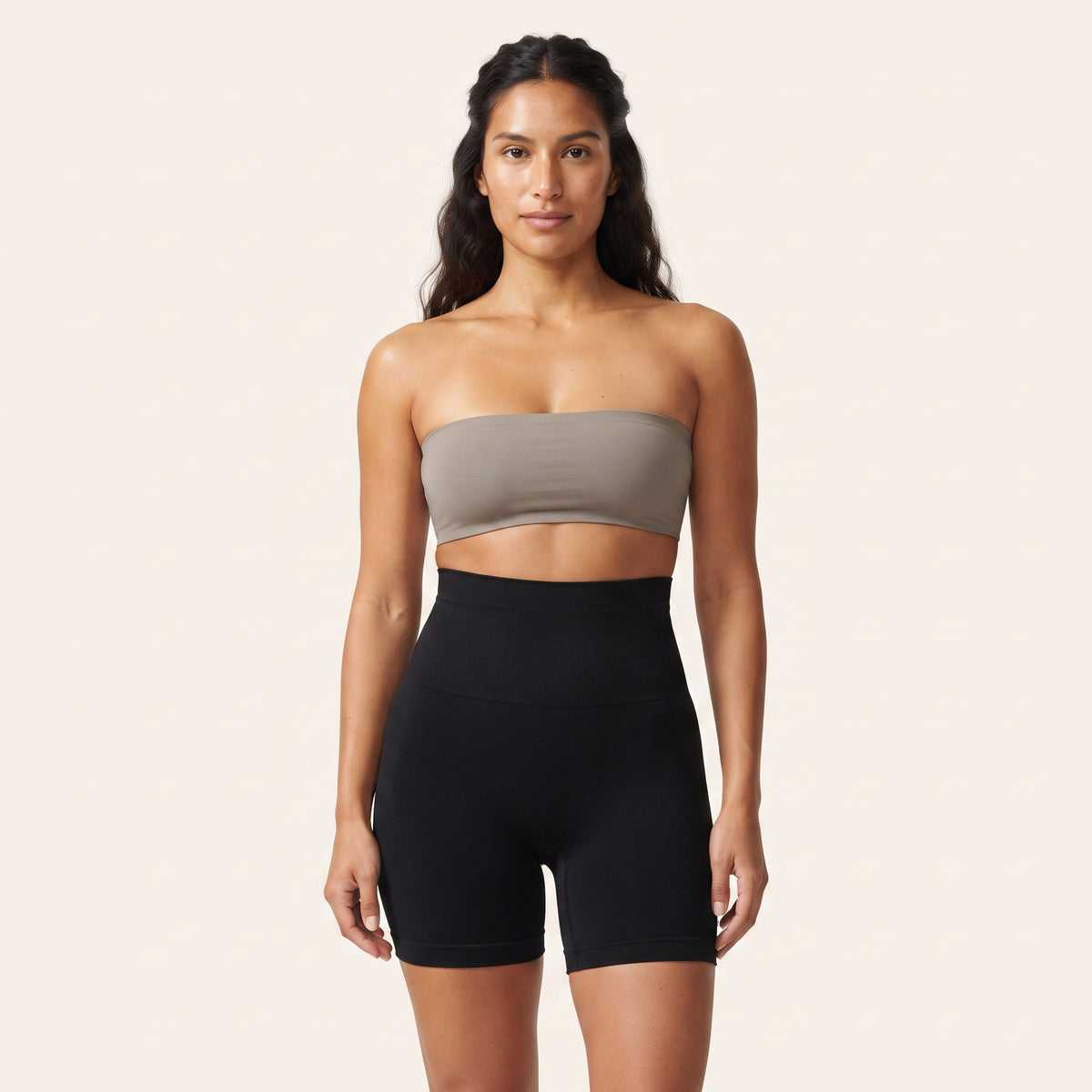 Core Sculpt Short in black