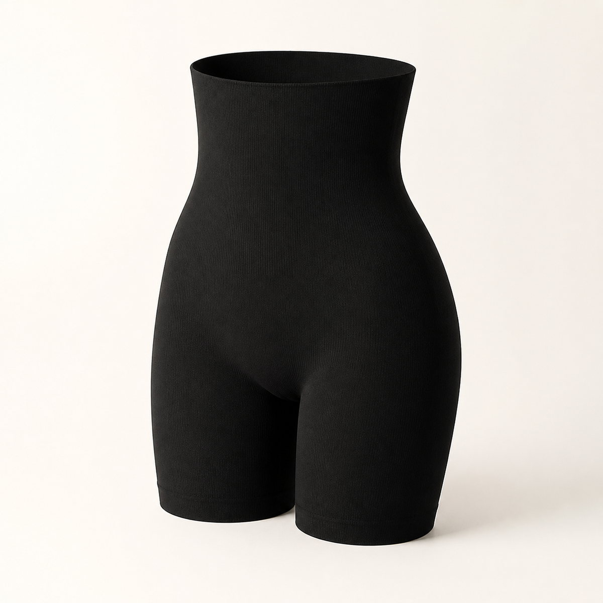 LYNE Core Sculpt Short in black